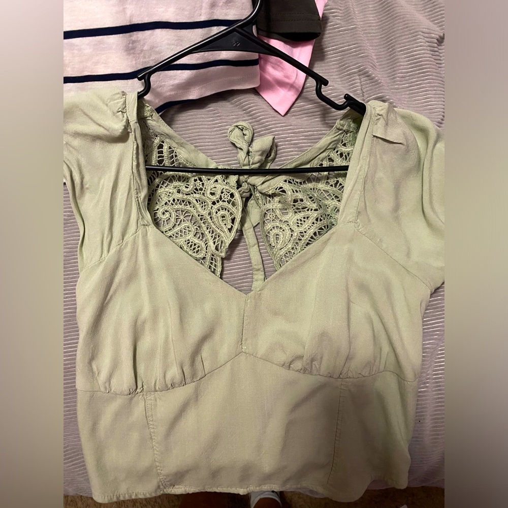 Green Hollister top!